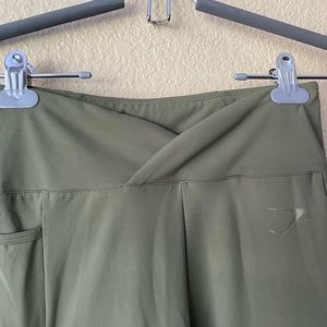 Gymshark green leggings sz small
